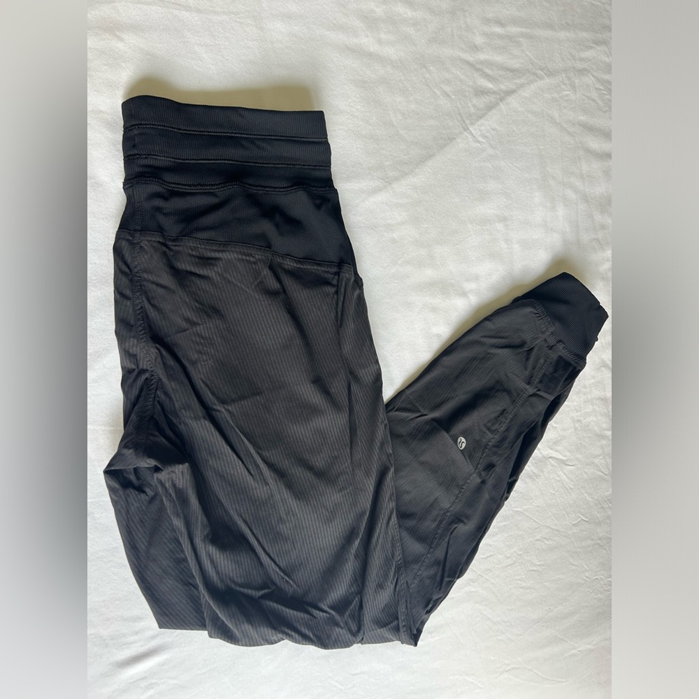 dance studio lululemon pants